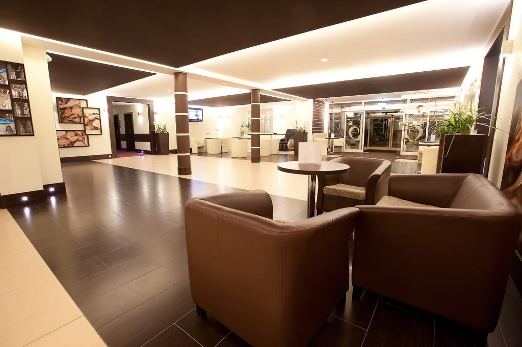 Jantar Medical Spa دجيفنوفيك المظهر الخارجي الصورة